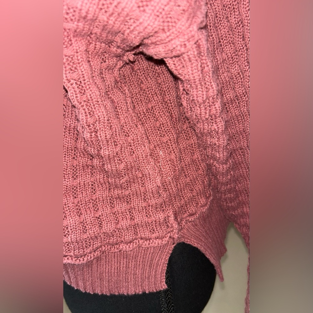 By Together Oversized small sweater Dusty Rose. Boutique brand - Picture 3 of 5